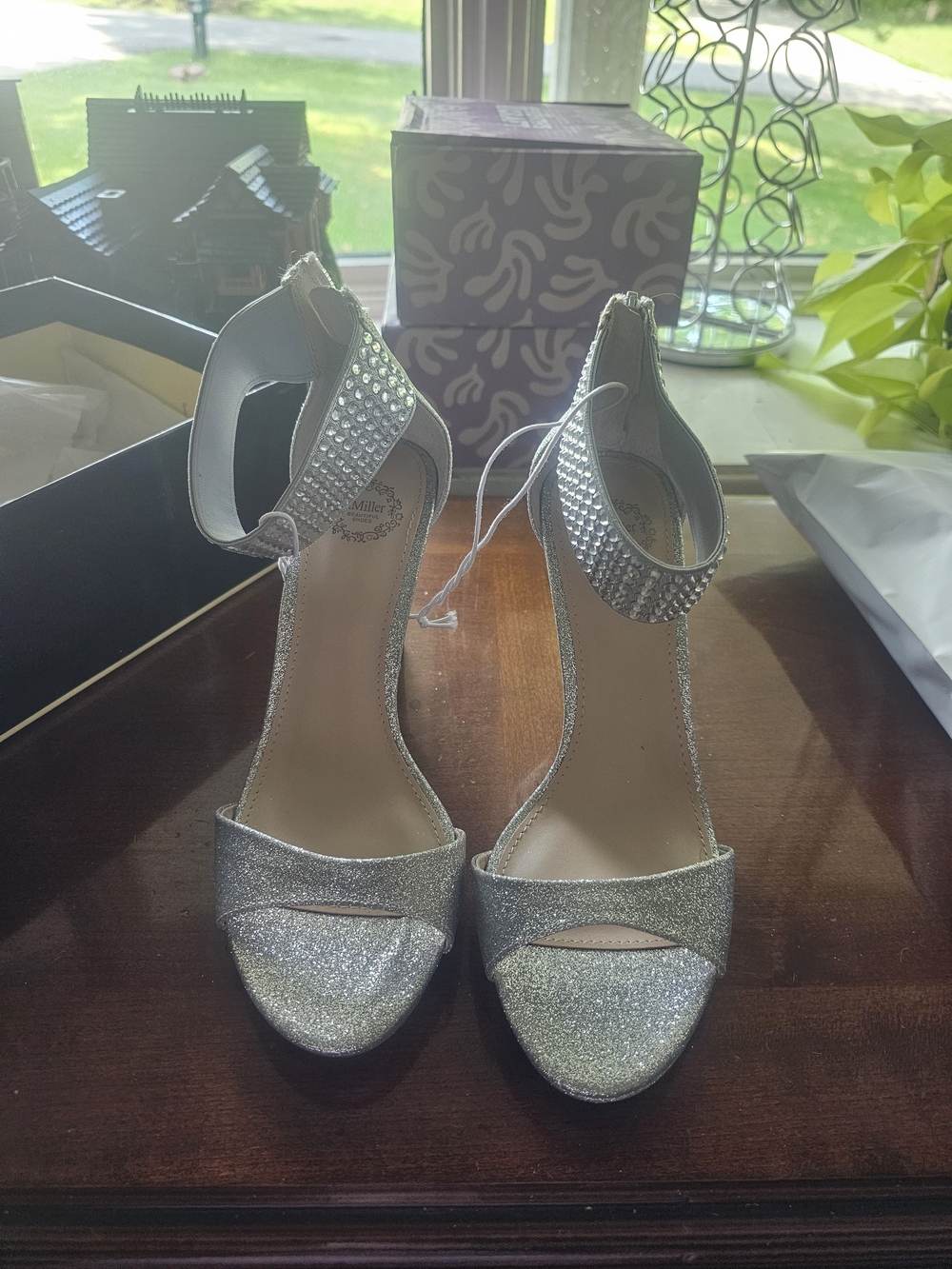 Glitter Ankle-Strap High Heels in Silver
